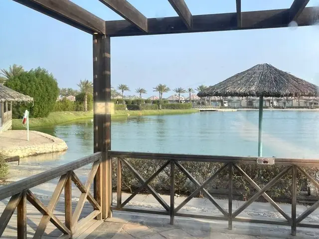 Отель Al Bander Hotel & Resort