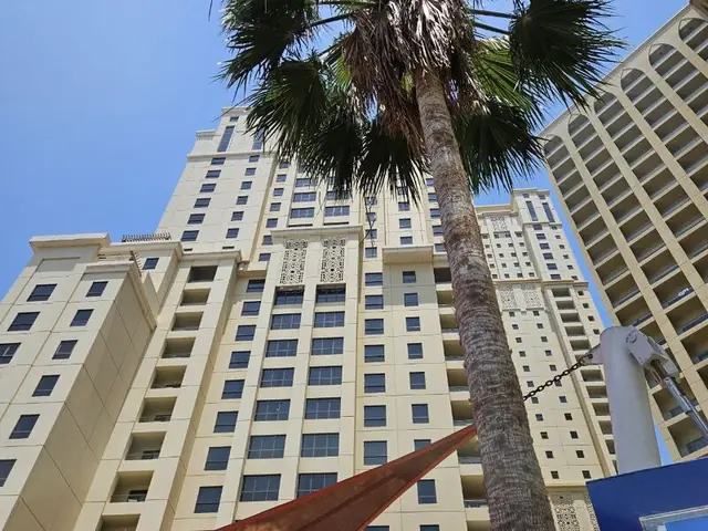 Отель Amwaj Rotana Jumeirah Beach