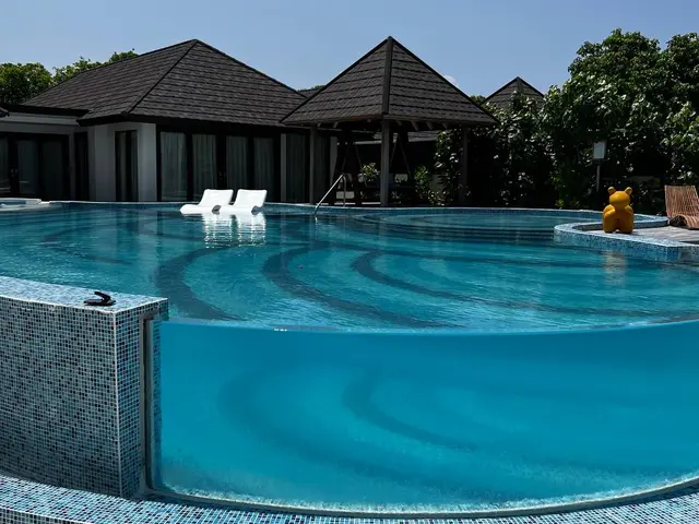 Отель Atmosphere Kanifushi Maldives