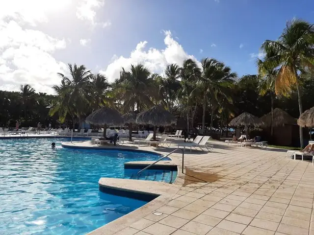 Отель Be Live Collection Canoa