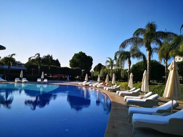 Отель Calista Luxury Resort