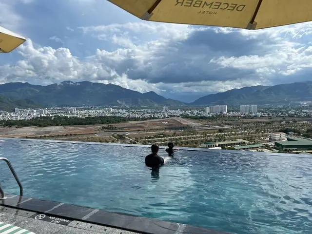 Отель December Hotel