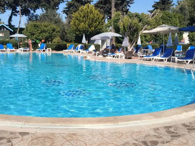 Отель First Class Hotel