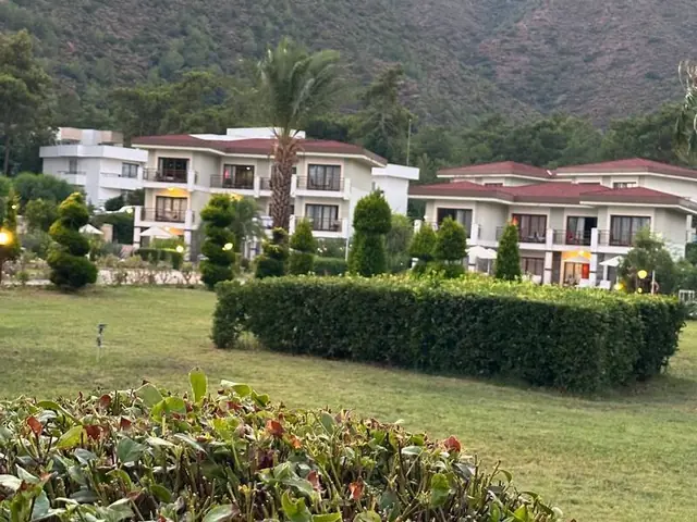Отель Fortezza Beach Resort
