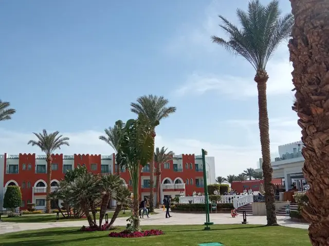 Отель Garden Beach