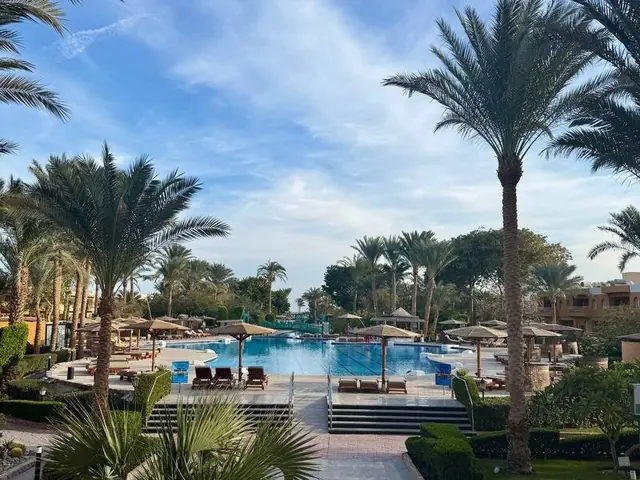 Отель Golden Beach Resort (Ex. Movie Gate)