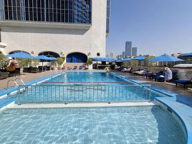 Отель Hotel Garbi Mil.lenni