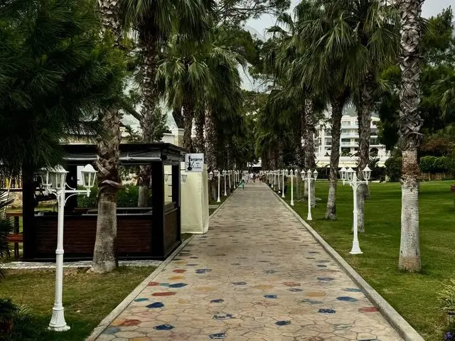 Отель Juju Premier Palace (Ex. Amara Premier Palace)