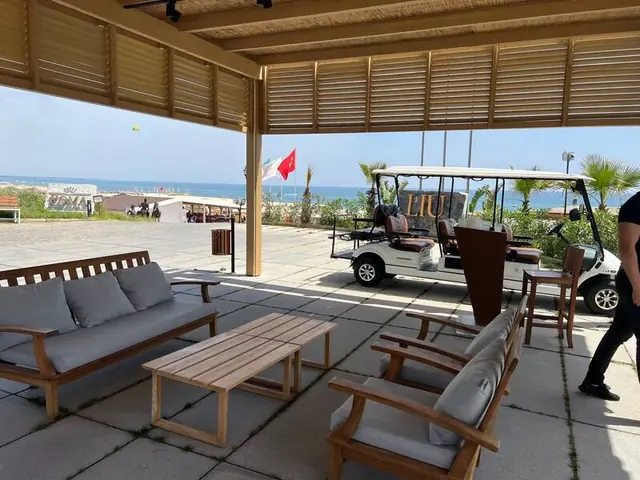 Отель Liu Resorts