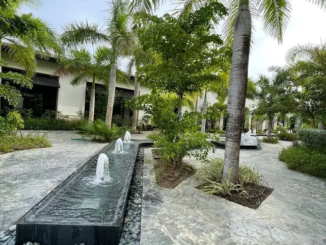 Отель Lopesan Costa Bavaro Resort, Spa & Casino