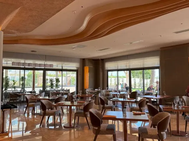 Отель Lugano Resort & Spa Cam Ranh