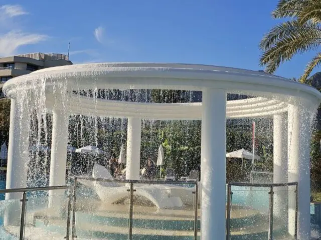 Отель Mirage Park Resort