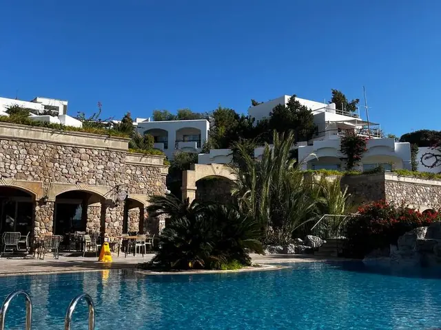 Отель Royal Asarlik Beach Resort