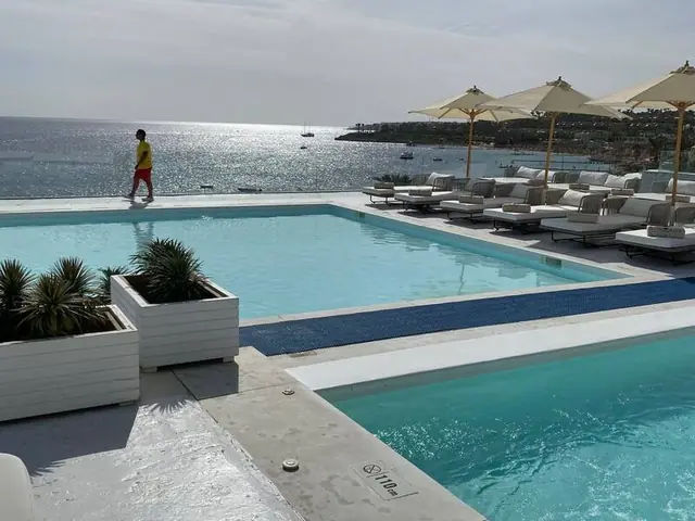 Отель Sunrise White Hills Resort