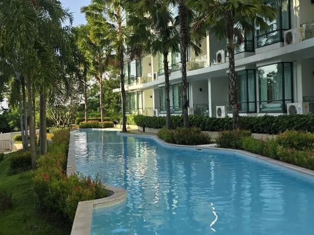 Отель Wyndham La Vita Phuket