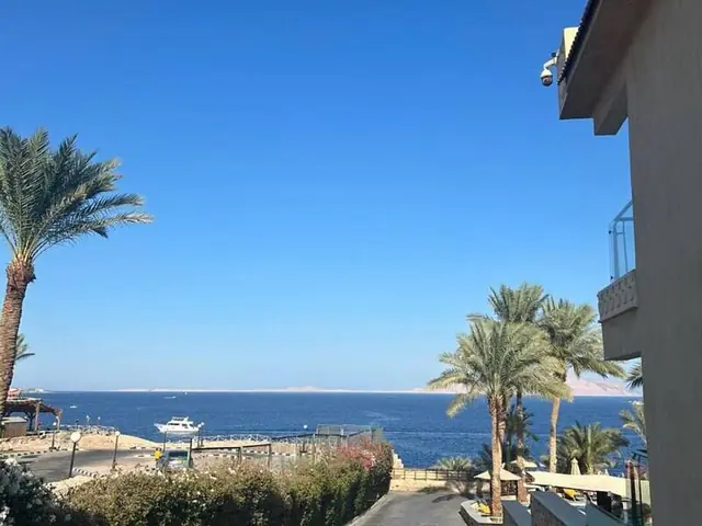 Отель Xperience Sea Breeze Resort